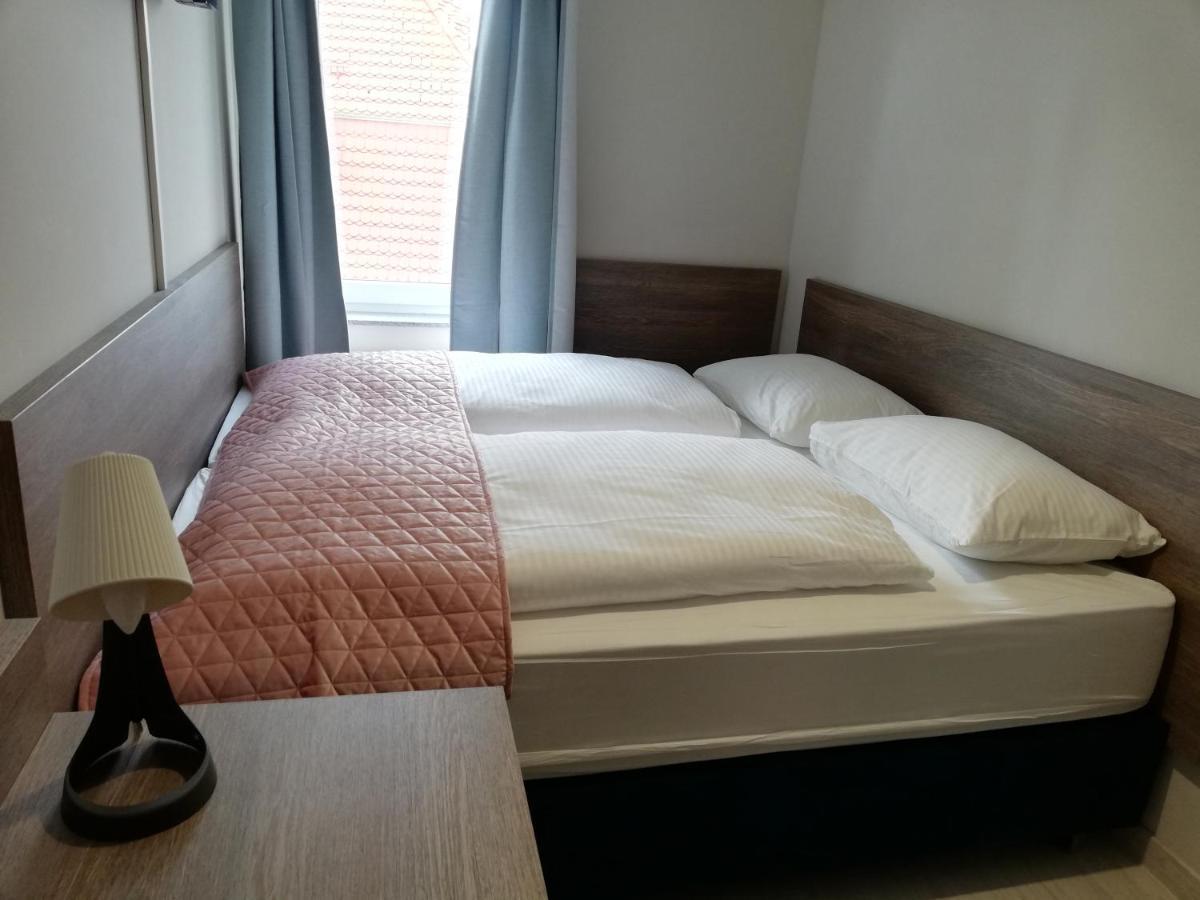 Posejdon Hotel apartamentowy *